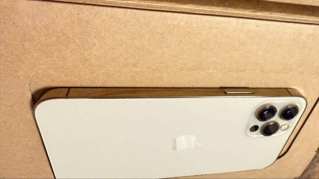 【美品】Apple iPhone12Pro ゴールド 256GB SIMフリー