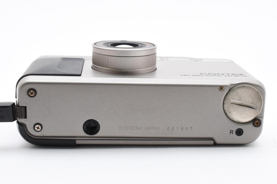 コンタックス CONTAX T2 コンパクトフィルムカメラ #A054