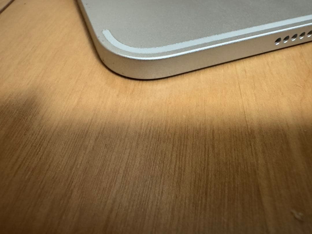 o_xxxiPad Pro11インチ4世代シルバー 256GB