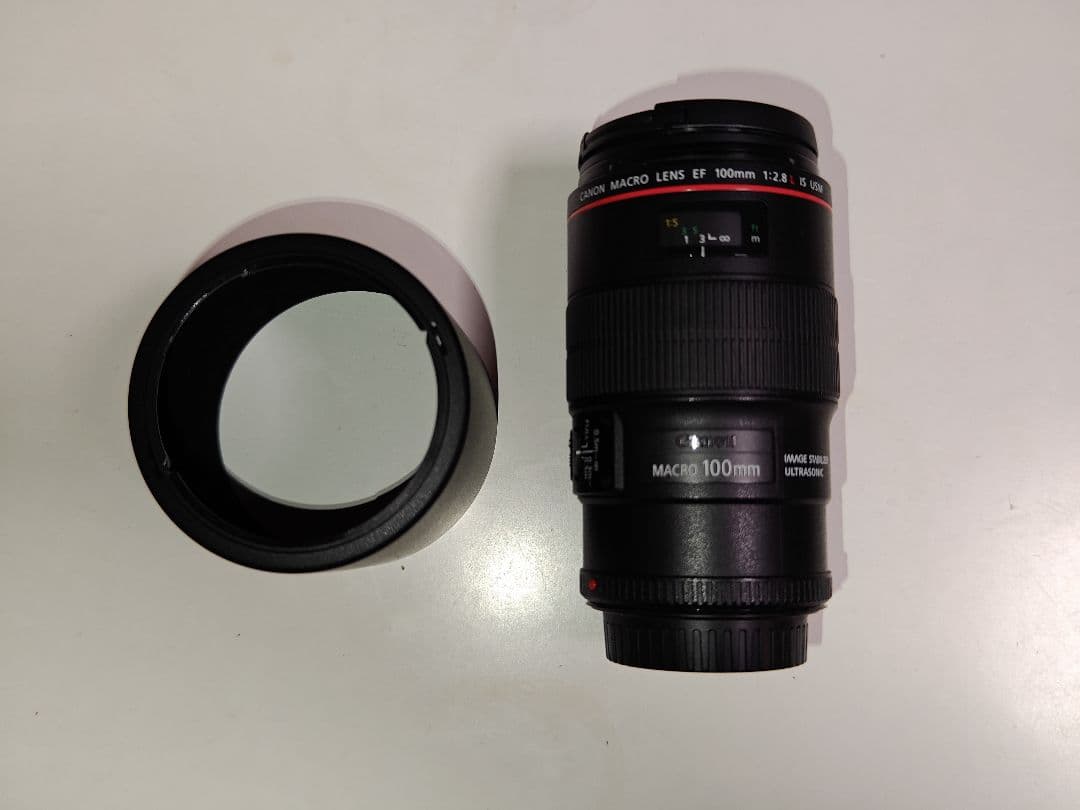 Canon EF100mm F2.8Lマクロ IS USM