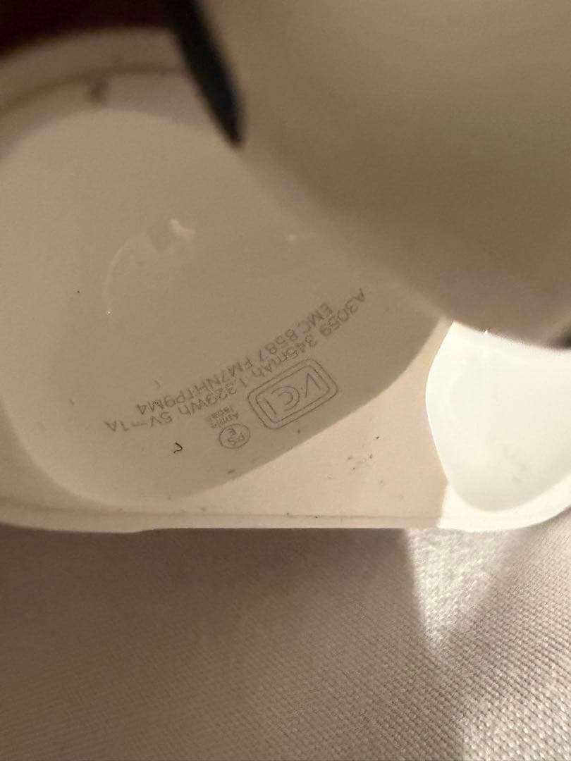 AirPods4 ANC搭載　ノイズキャンセリング付き