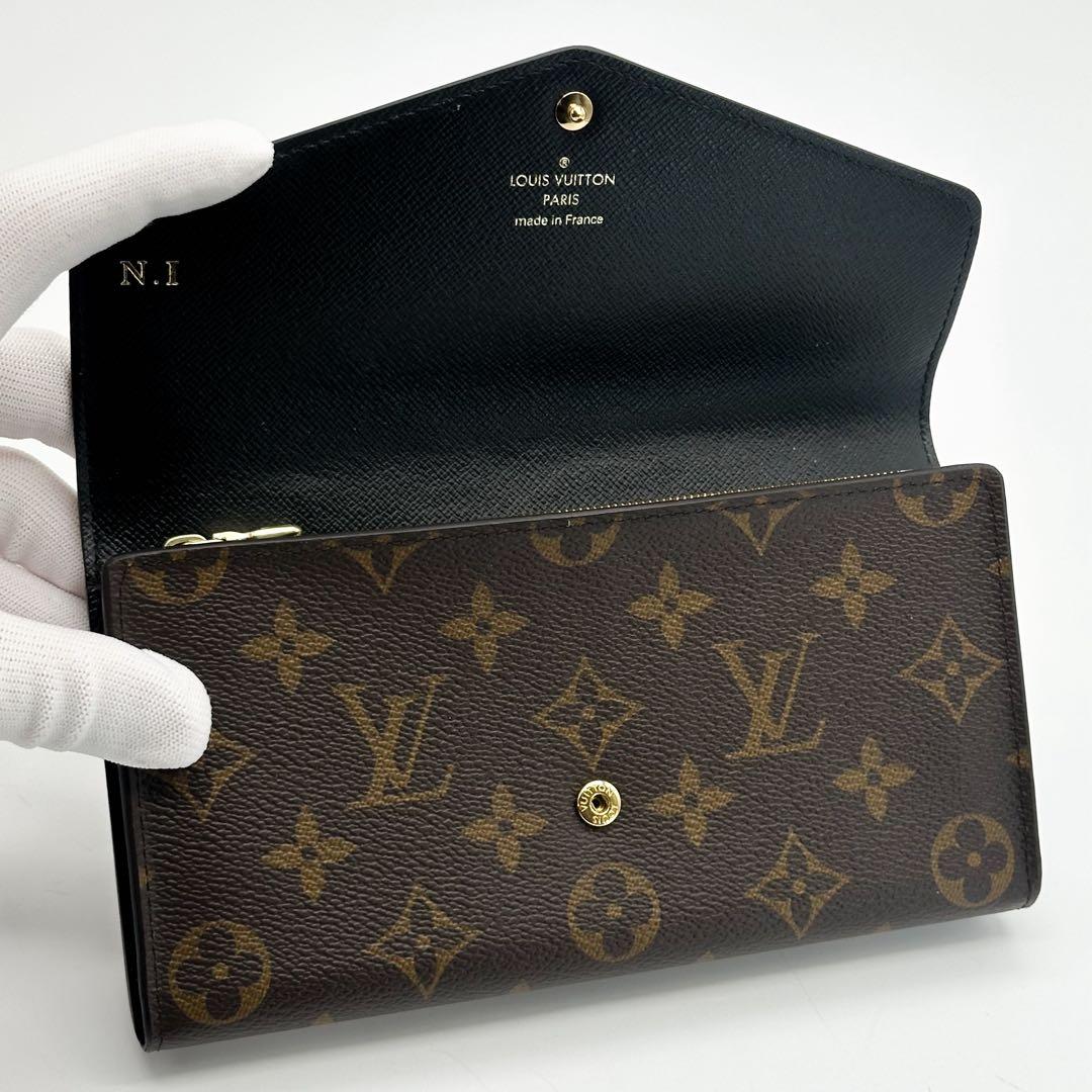 ルイヴィトン ポルトフォイユ サラ ジャイアント リバース モノグラム 二つ折り
