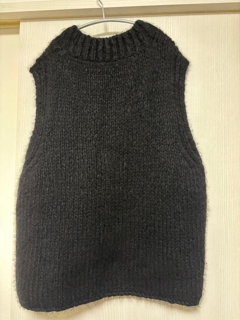 BLAMINKブラミンク38サイズ黒 ブラック カシミア100% Vネックニット