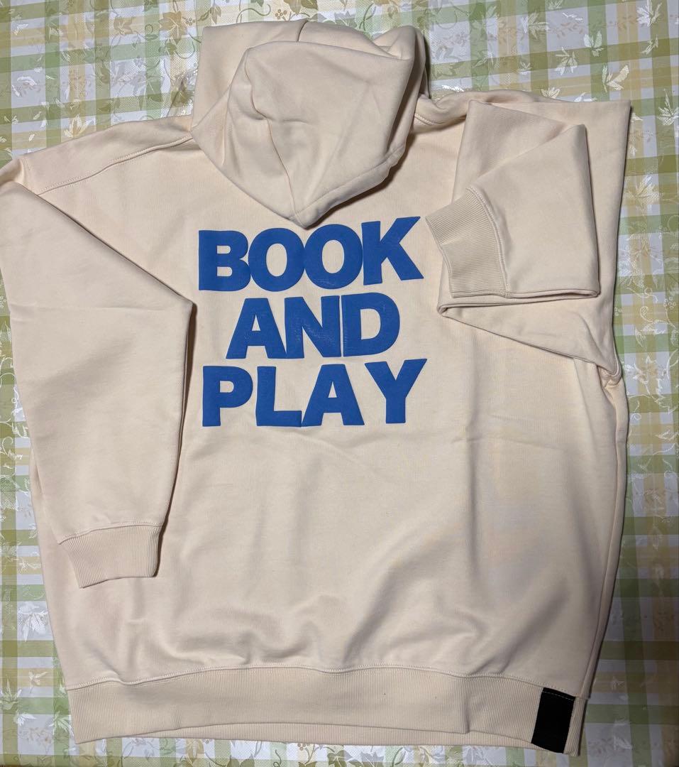 THOMAS MAGPIEパーカー