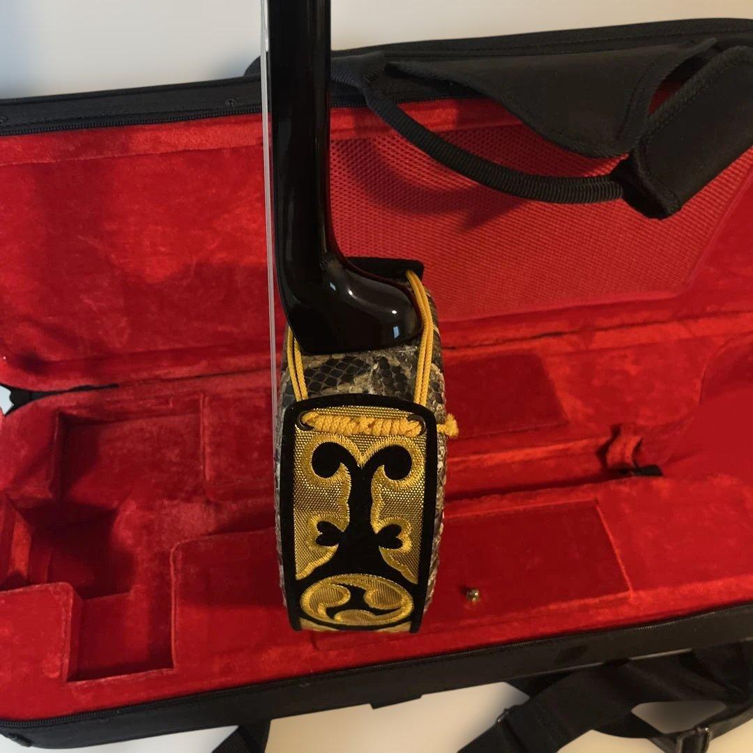 三線　沖縄三線　ほぼ未使用品　本革　セミハードケース