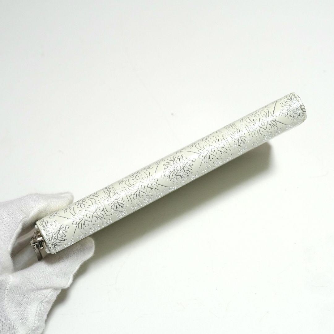 【未使用新品】友禅文庫 シルバー箔押し ファスナー長財布 牛革 日本製