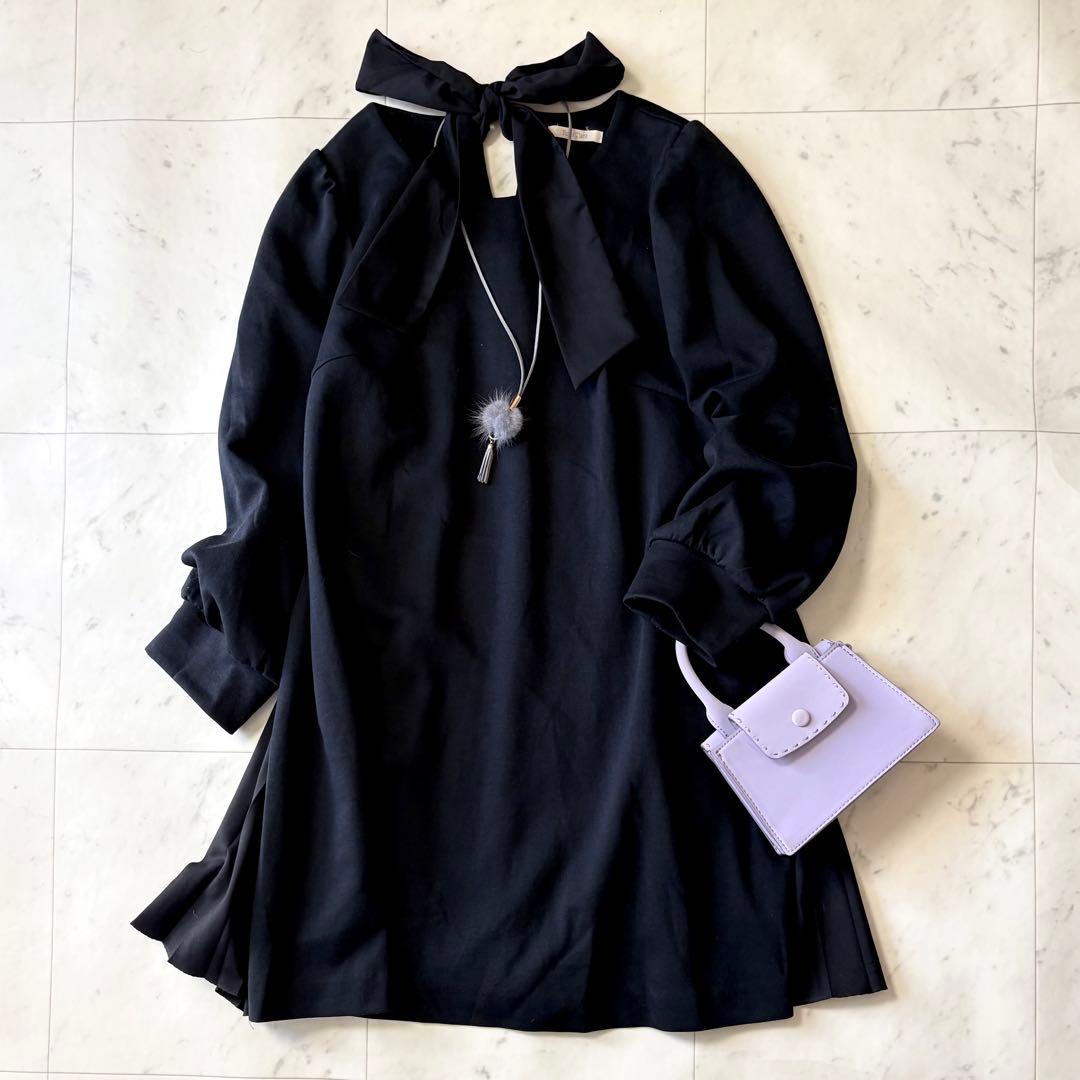 美品 ローズティアラ 大きいサイズ46 バックプリーツ チュニックワンピース 黒