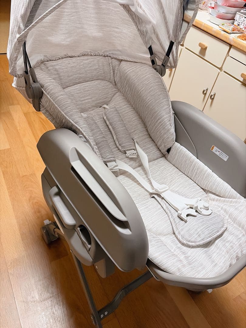 ベビーチェア　ハイローチェア　グレー キャノピー付