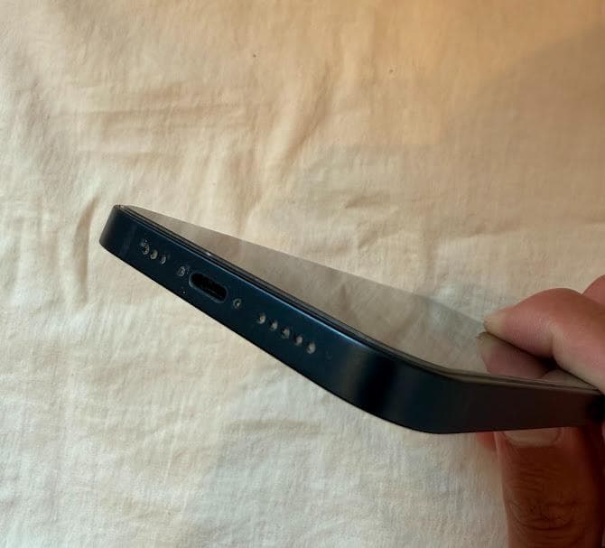 iPhone13 128GB ミッドナイト 箱ケーブル付 SIMフリー