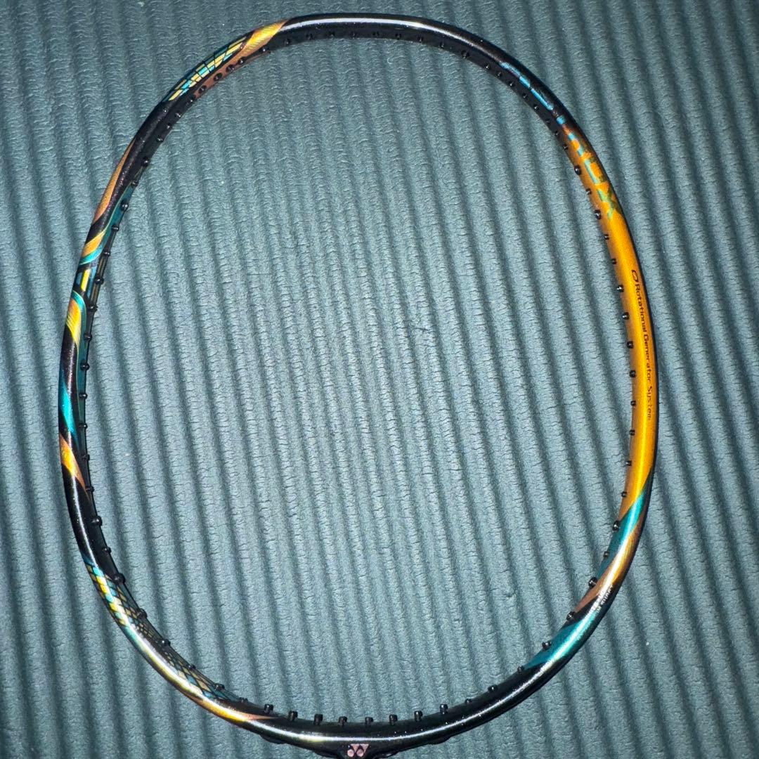 ASTROX 88D PRO バドミントンラケット3u5 ライフイホアン