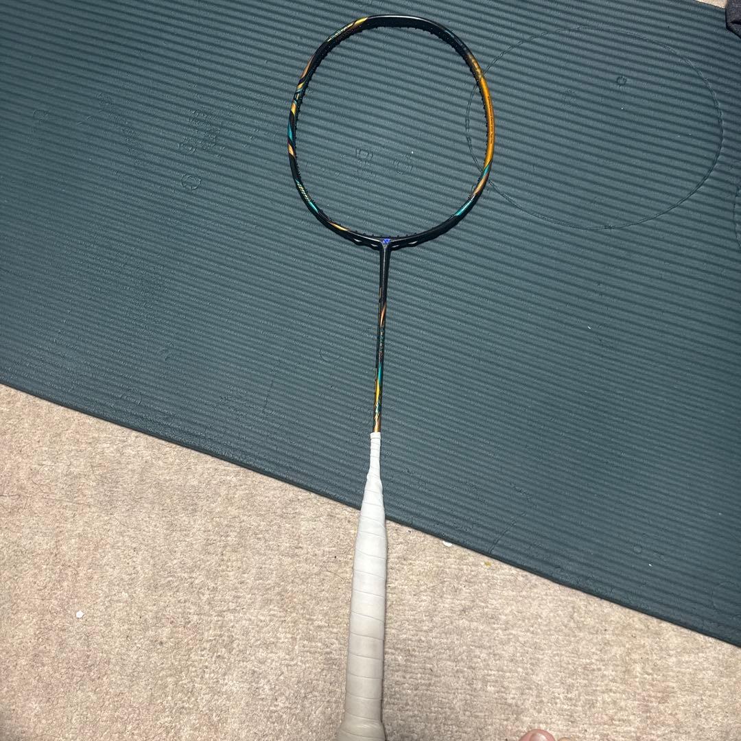 ASTROX 88D PRO バドミントンラケット3u5 ライフイホアン