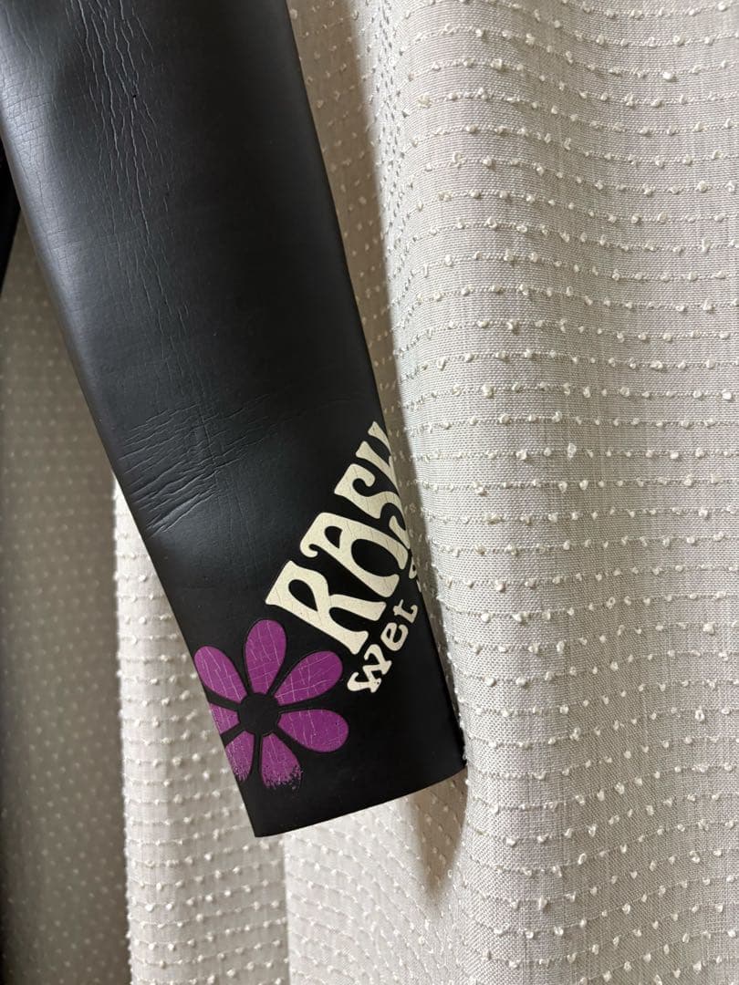 RUSH(ラッシュ)5×3mm セミドライ レディース M相当(オーダー品)