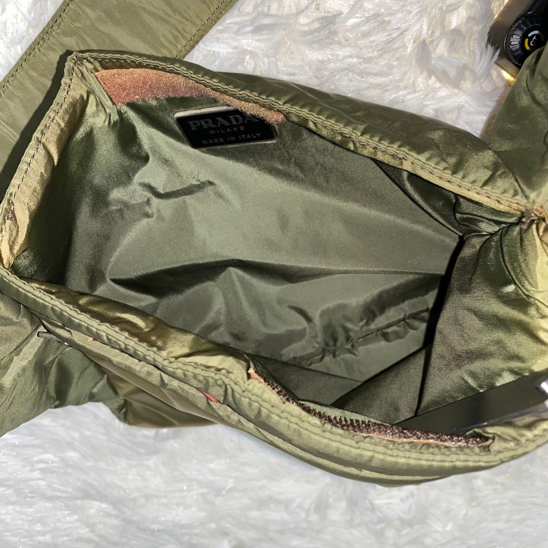 希少✨PRADA ギャランティーカード付き　ウエストポーチ　ボディーバッグ