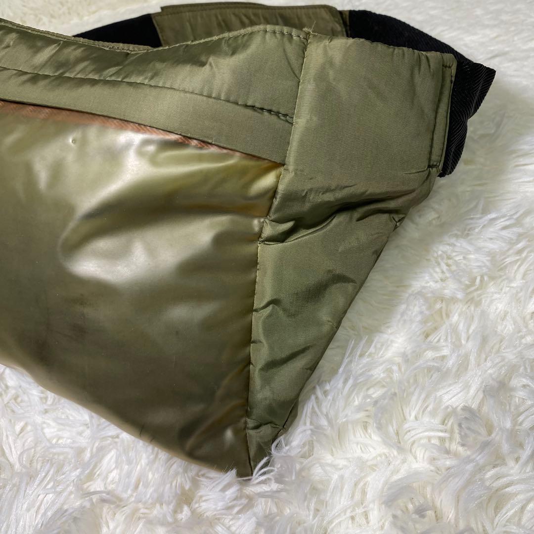 希少✨PRADA ギャランティーカード付き　ウエストポーチ　ボディーバッグ