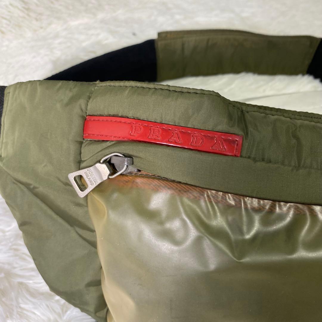 希少✨PRADA ギャランティーカード付き　ウエストポーチ　ボディーバッグ