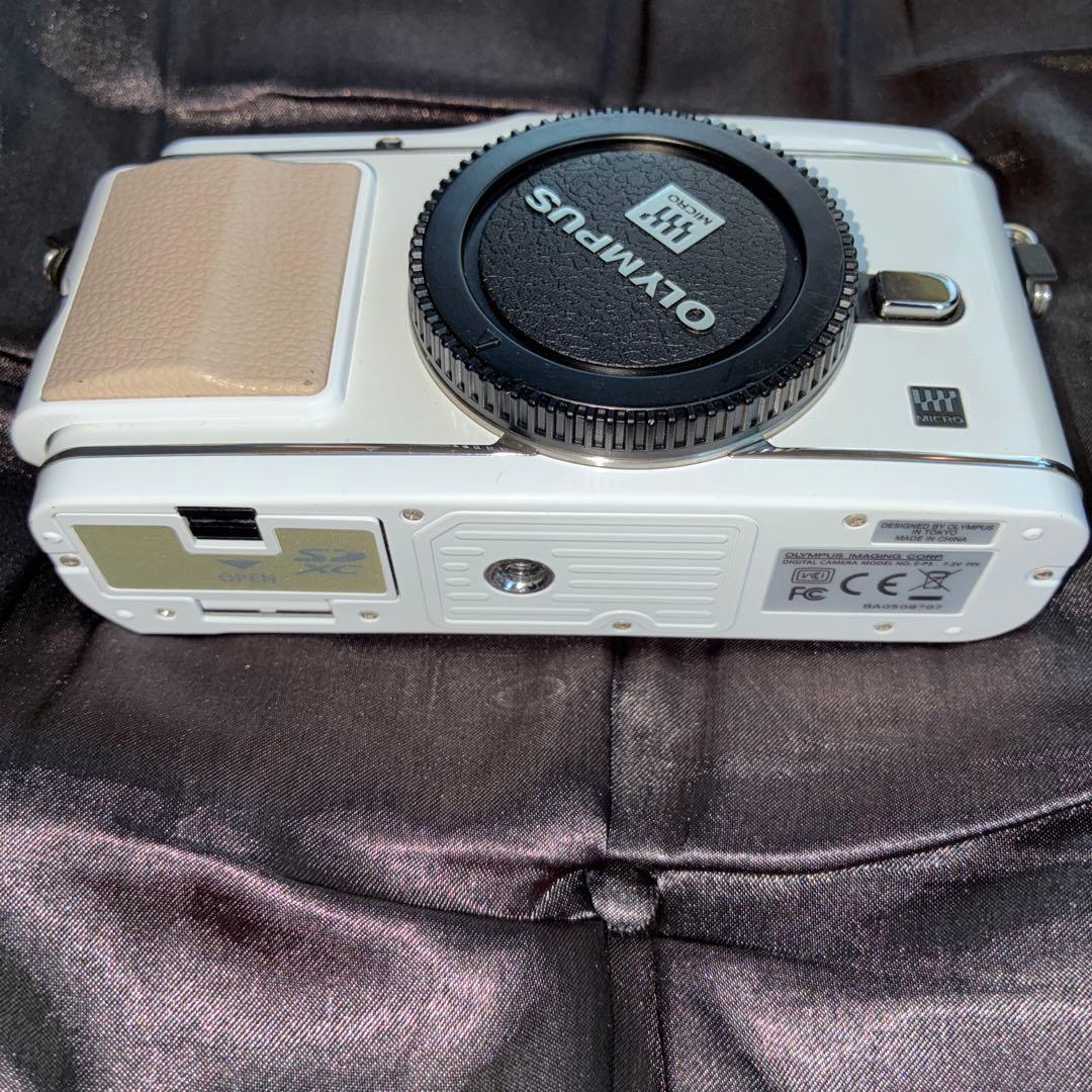 OLYMPUS PEN E-P3 ボディ　現状