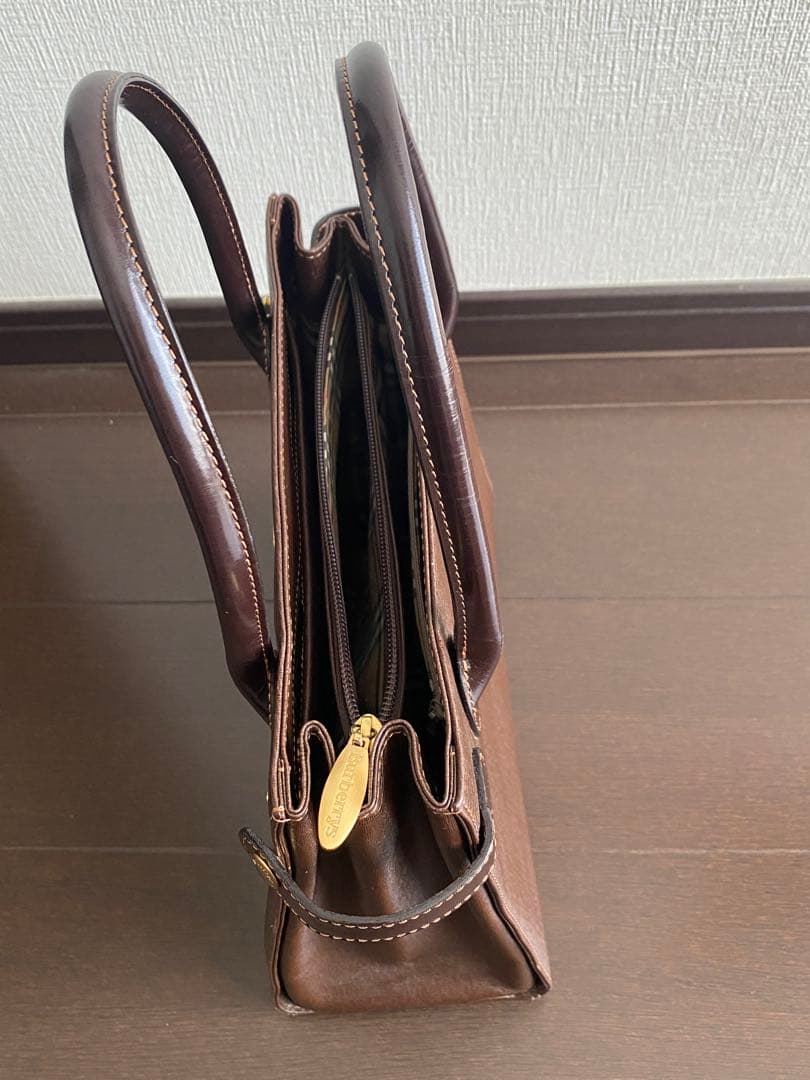 BURBERRY バーバリー レザービジネスバッグ