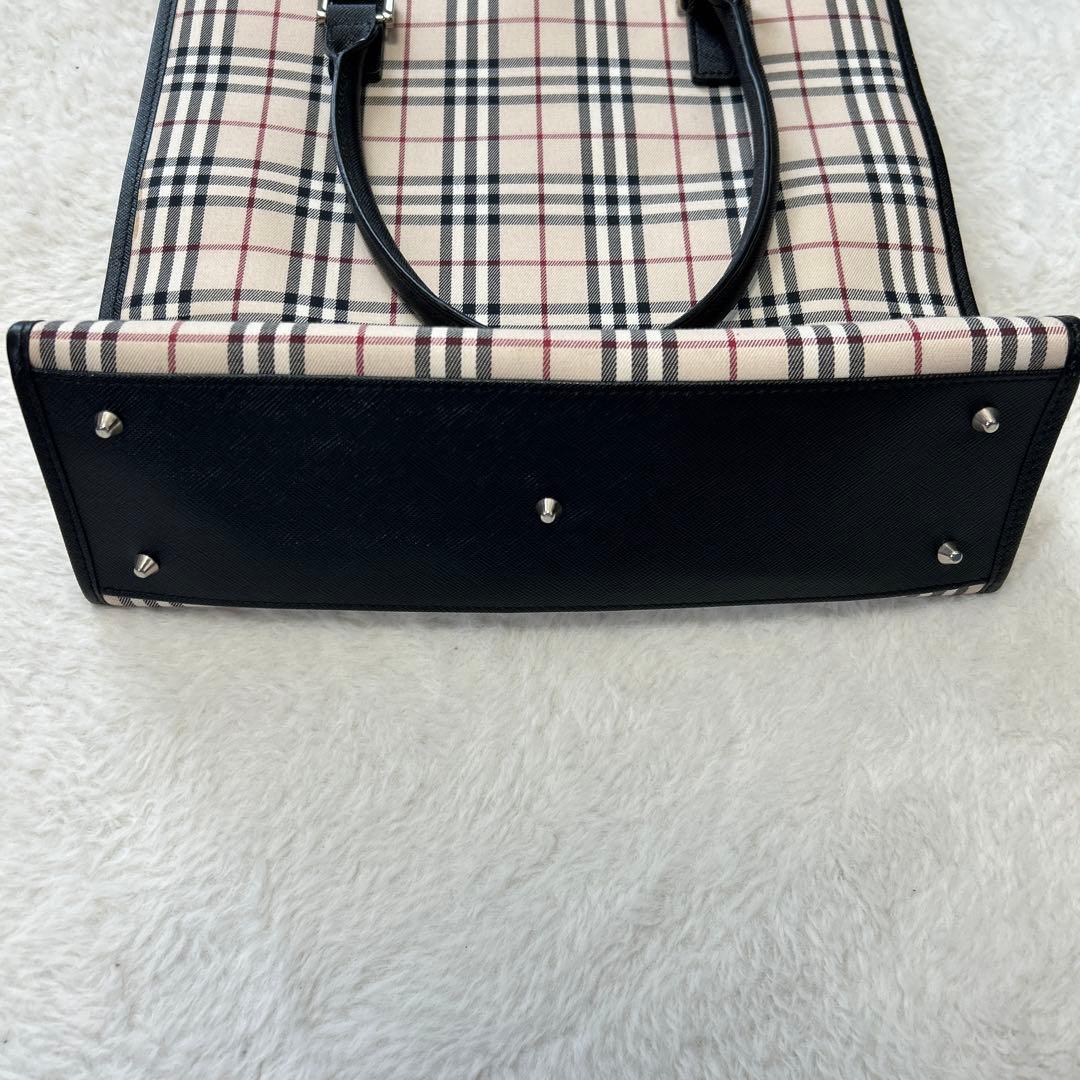 バーバリー ノバチェック 型押し トートバッグ ハンドバッグ レディース
