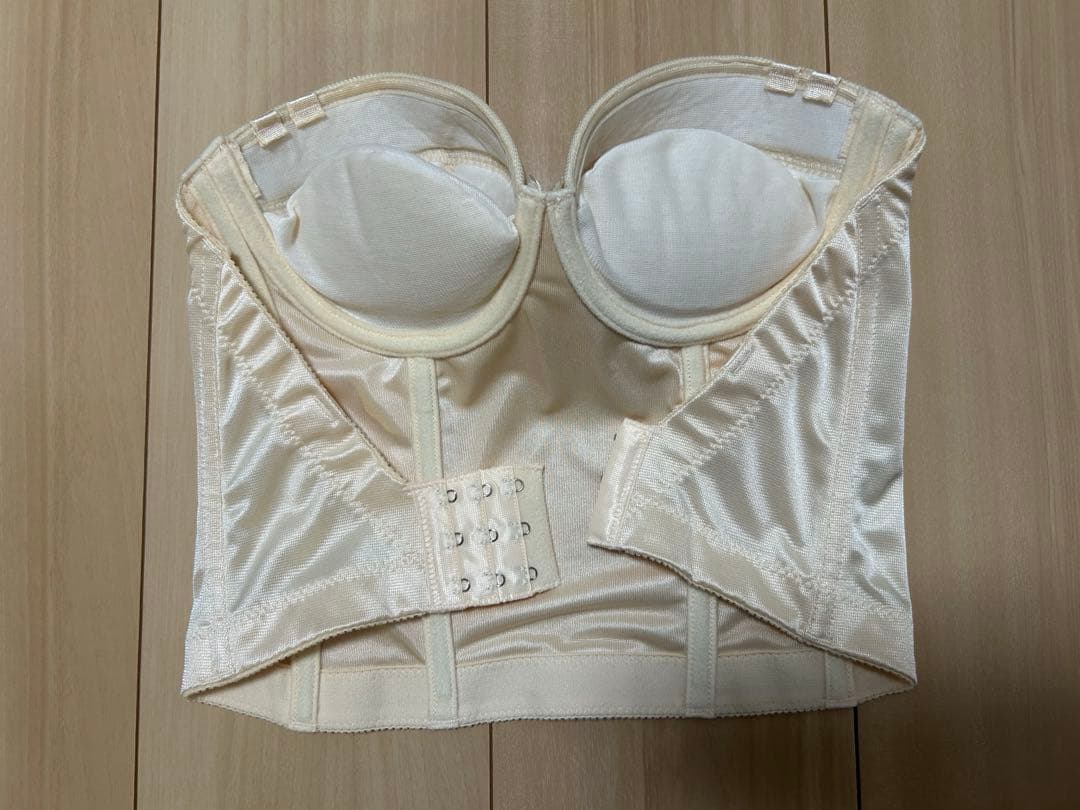 four sis&co.ブライダルインナー 新郎サスペンダー&アームバンド&靴下