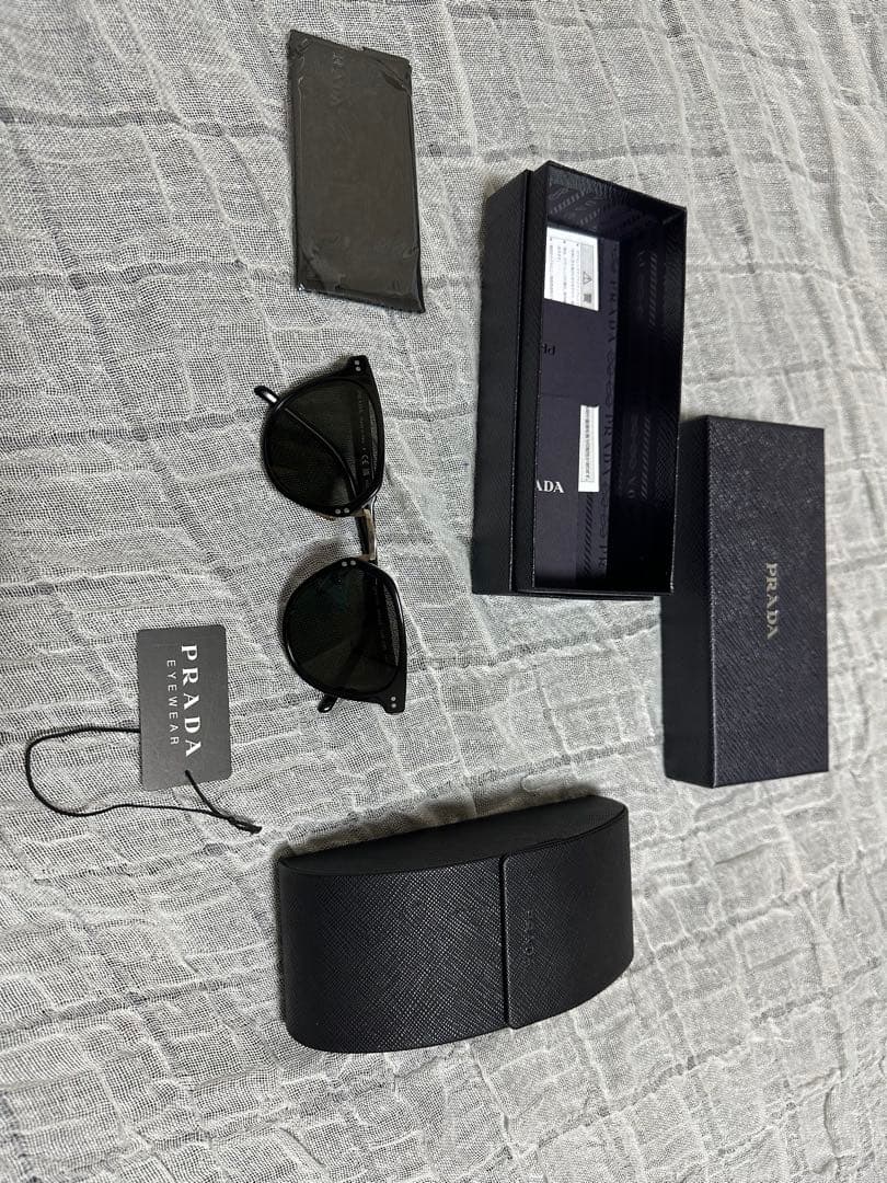 【UME】PRADA サングラス