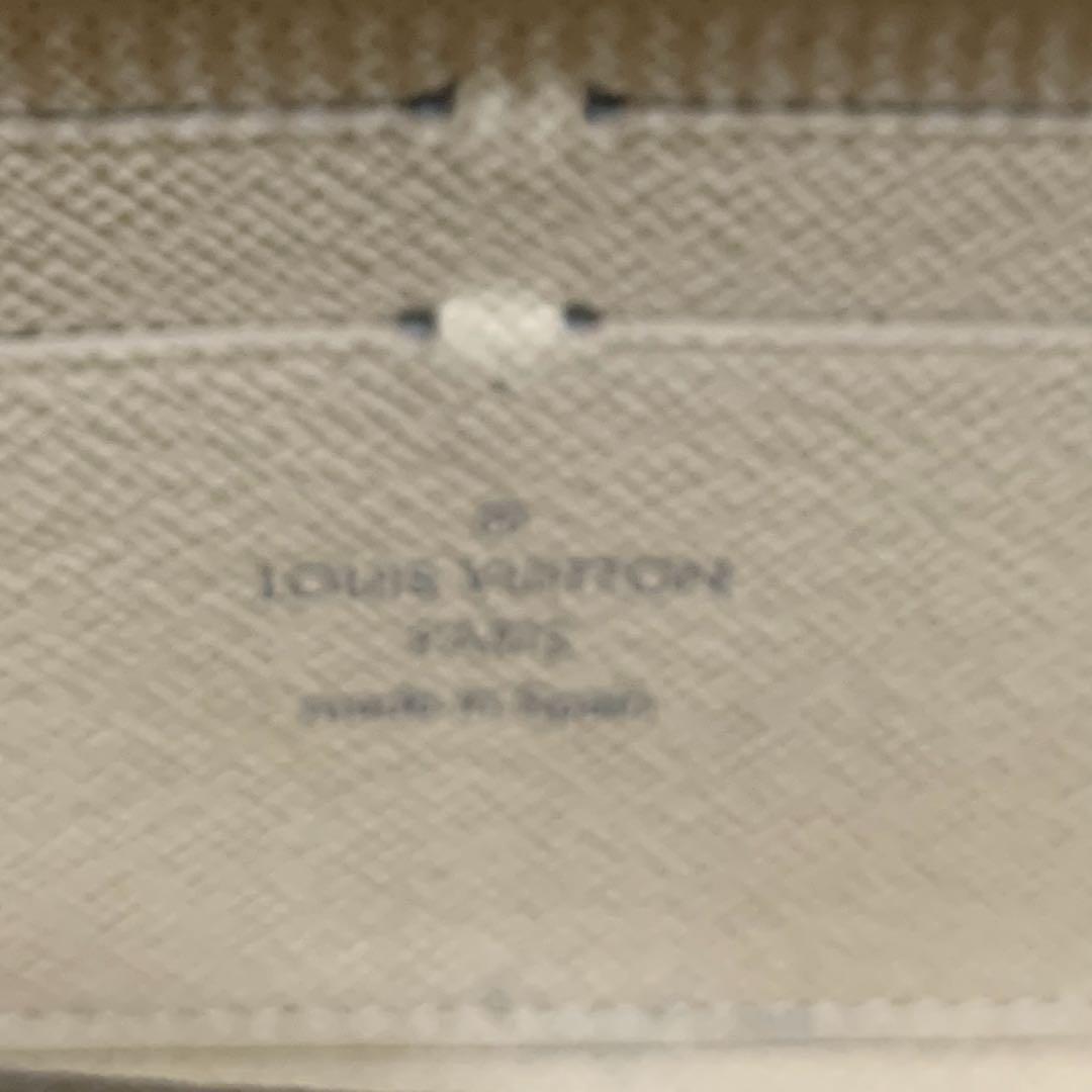 ルイヴィトン ダミエアズール ジッピーウォレット 長財布