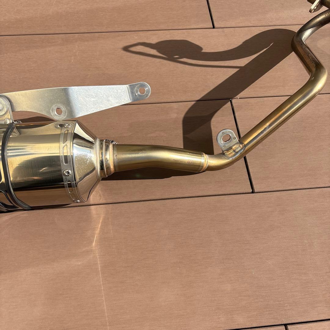 マジェスティＳ ヨシムラ　Ｒ 77Sサイクロン