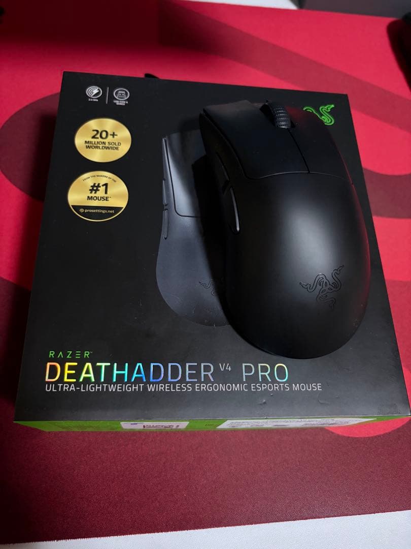 Razer DeathAdder V4 Pro ワイヤレスマウス