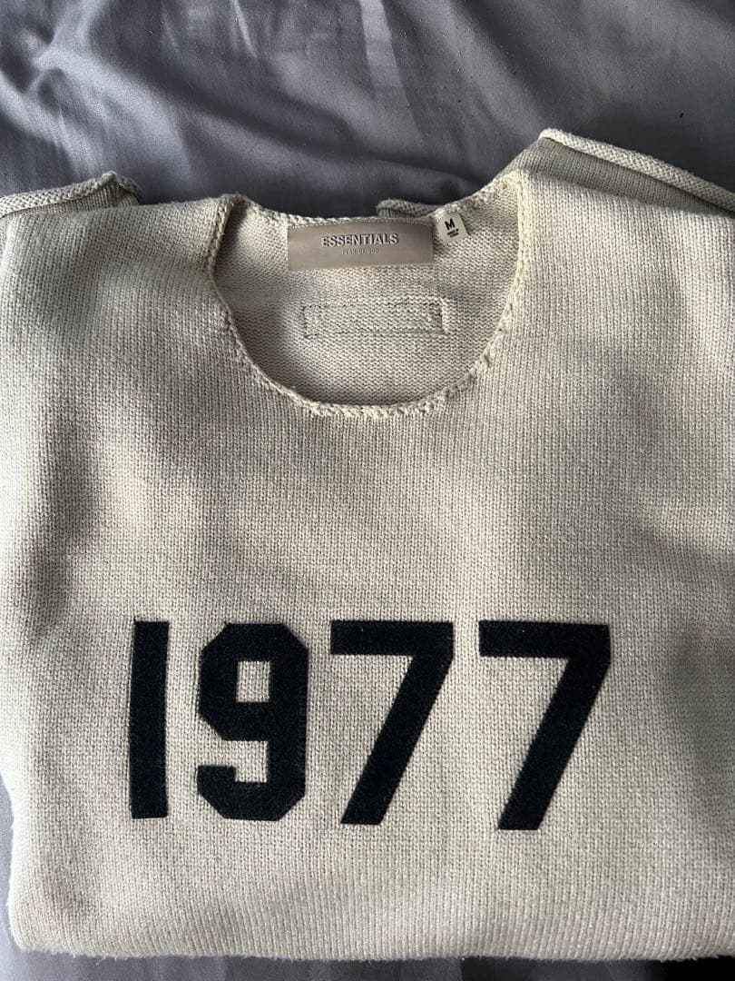 fear of god Essentials 1977ベージュニットセーター　M