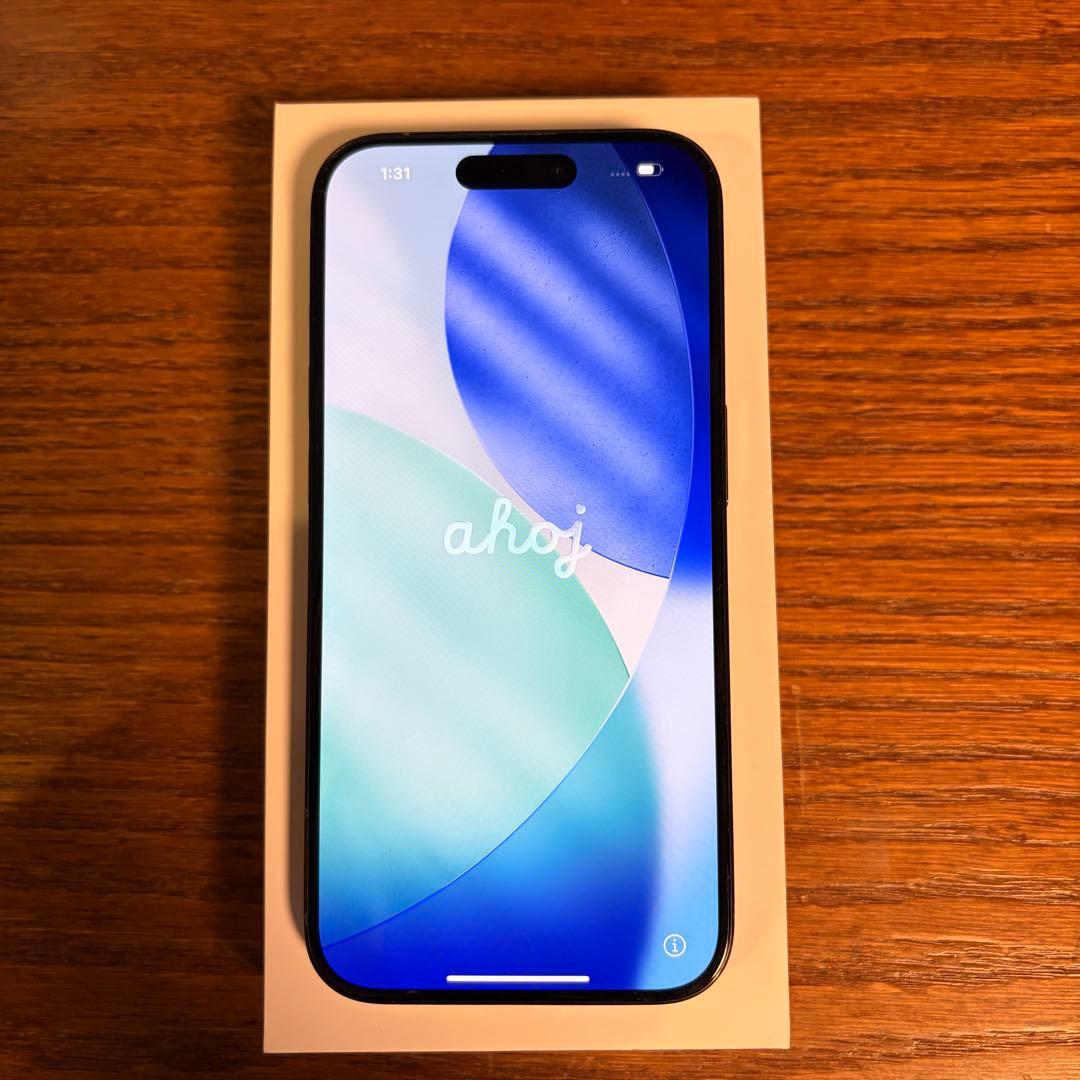 iPhone 15 Pro 128GB SIMフリー ブラックチタニウム