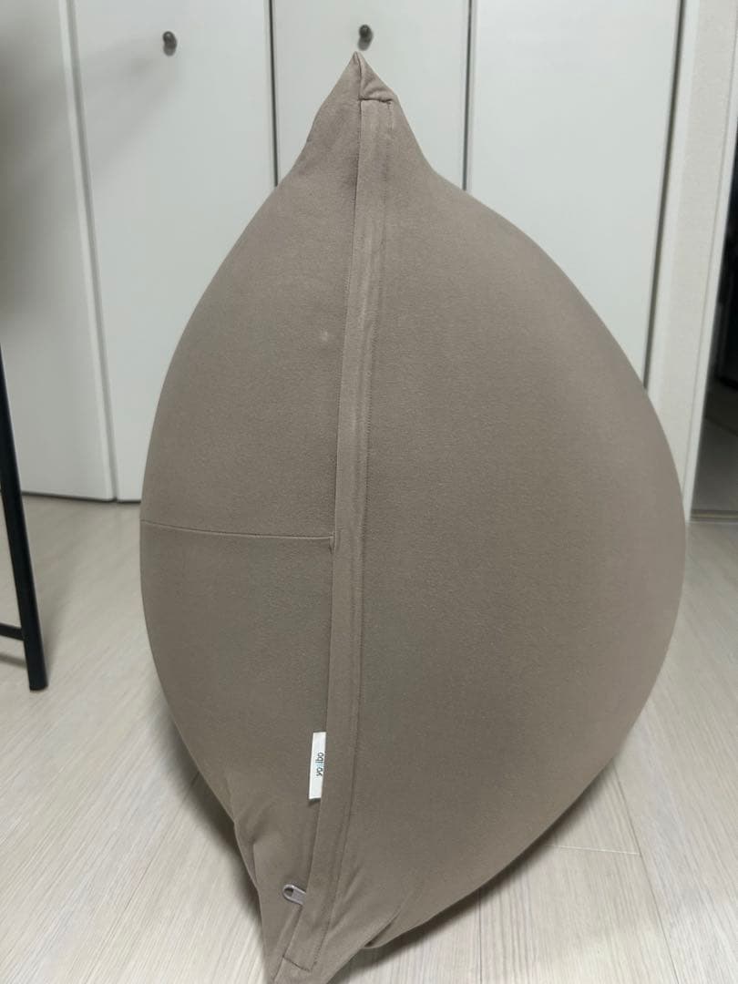 Yogibo Pyramid ライトグレー