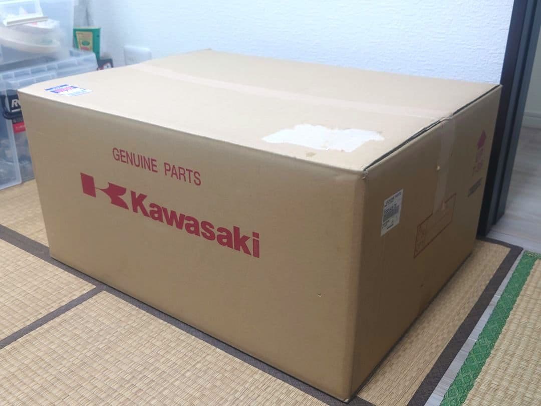 W800ストリートカワサキ純正　2021モデル　ガソリンタンク　フューエルタンク