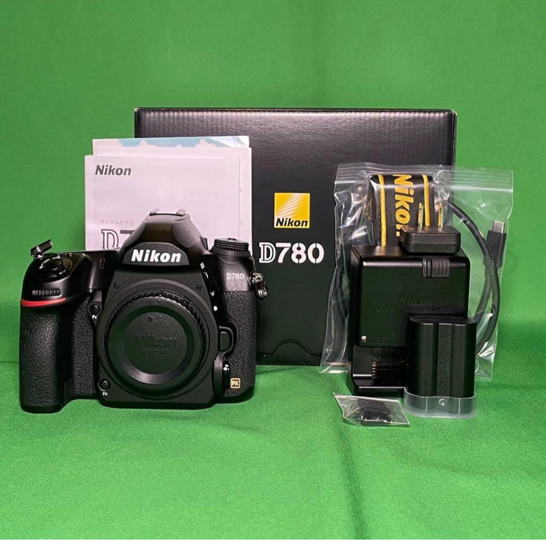 超美品 Nikon D780 ボディ ショット数4000枚程度/付属品完備
