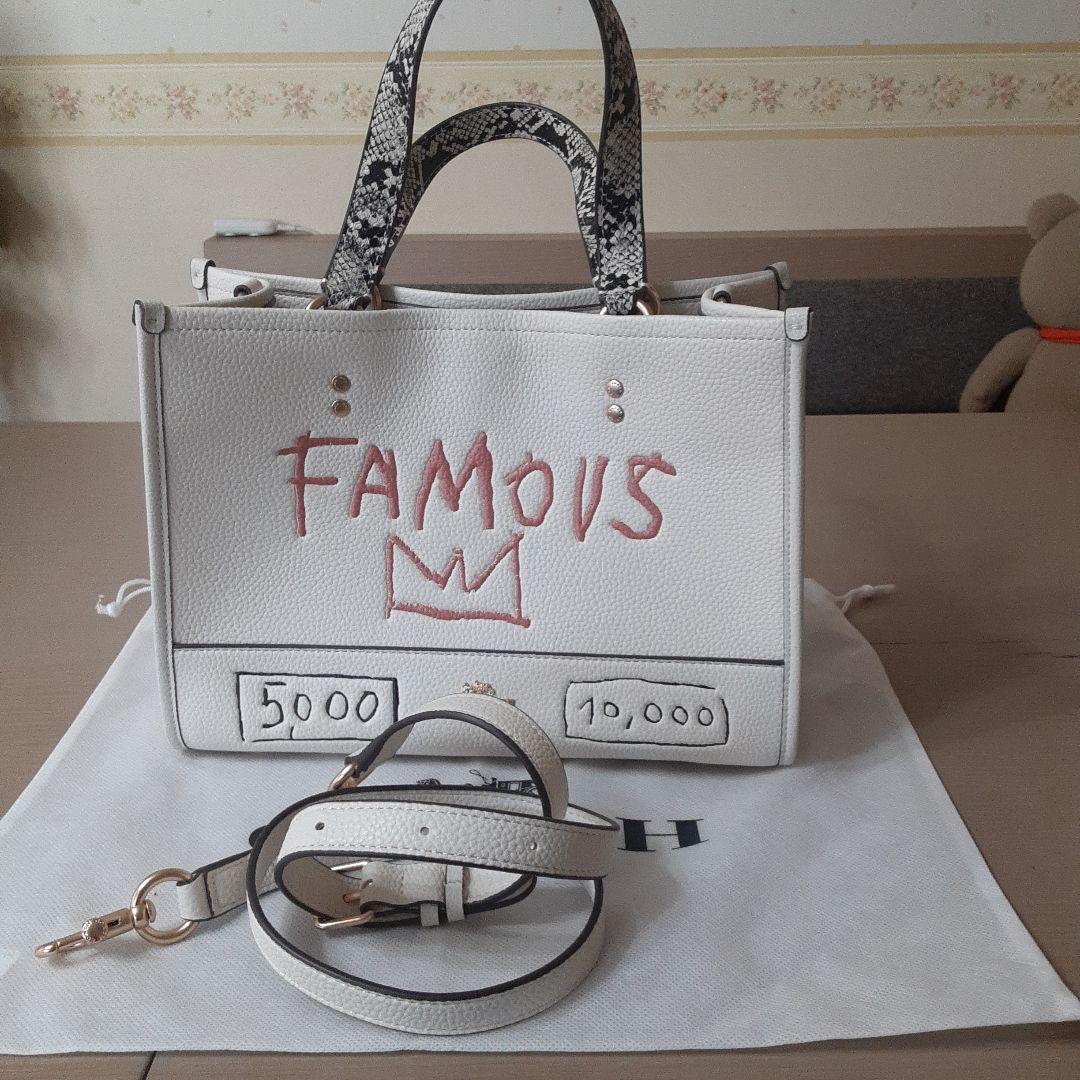 COACHFAMOUS ショルダーバッグ ホワイト 中型