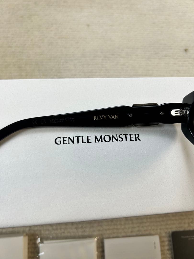 [新品]Gentle Monster ジェントルモンスター RUVY VAN