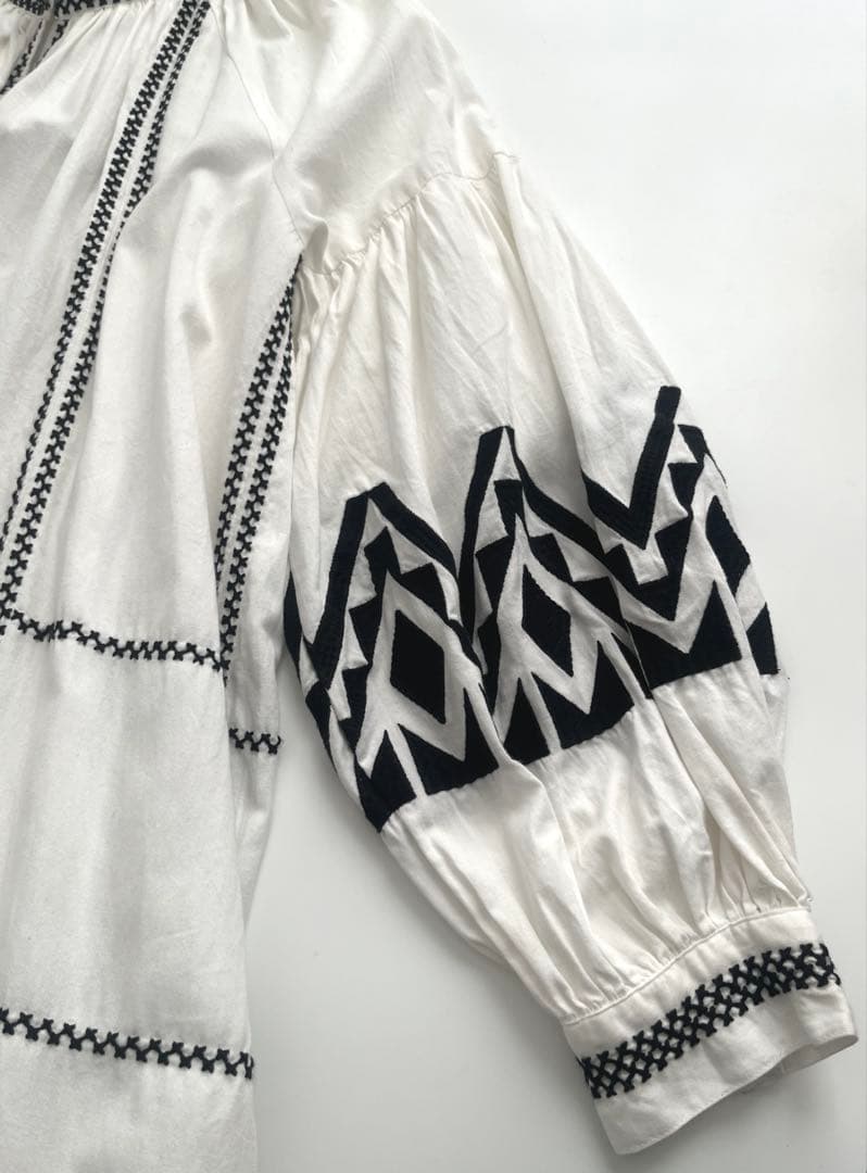 24A/W 完売 Whim Gazette エンブロイダリーワンピース