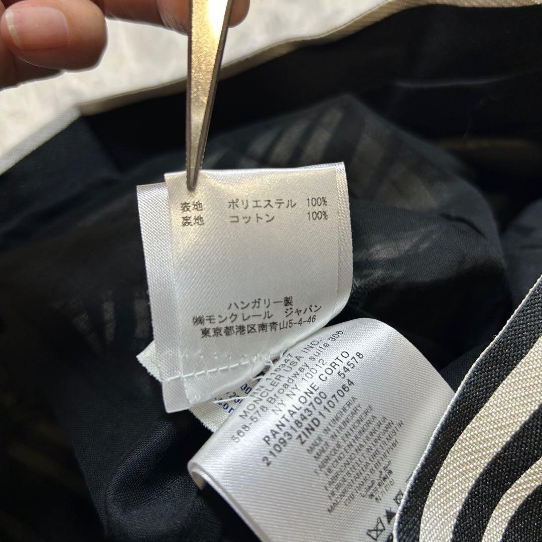 新品タグ付✨️モンクレール ショートパンツ ストライプ リボン 黒 白 40