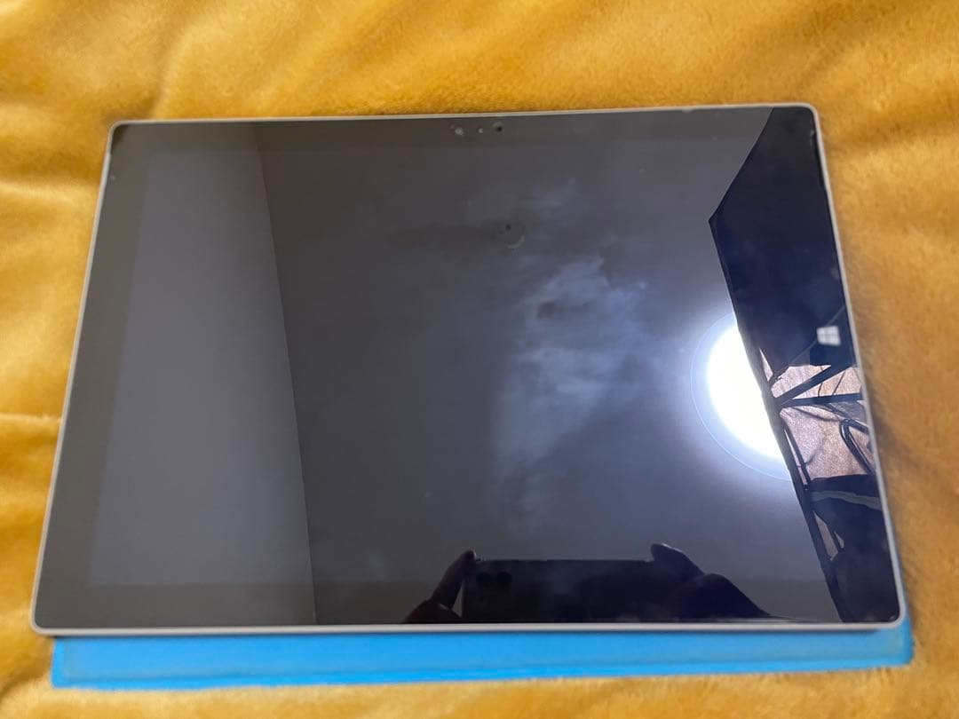 Windowsタブレット 本体 専用カバー付き