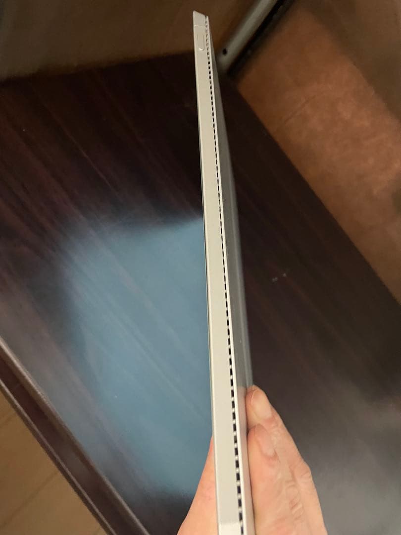 Windowsタブレット 本体 専用カバー付き