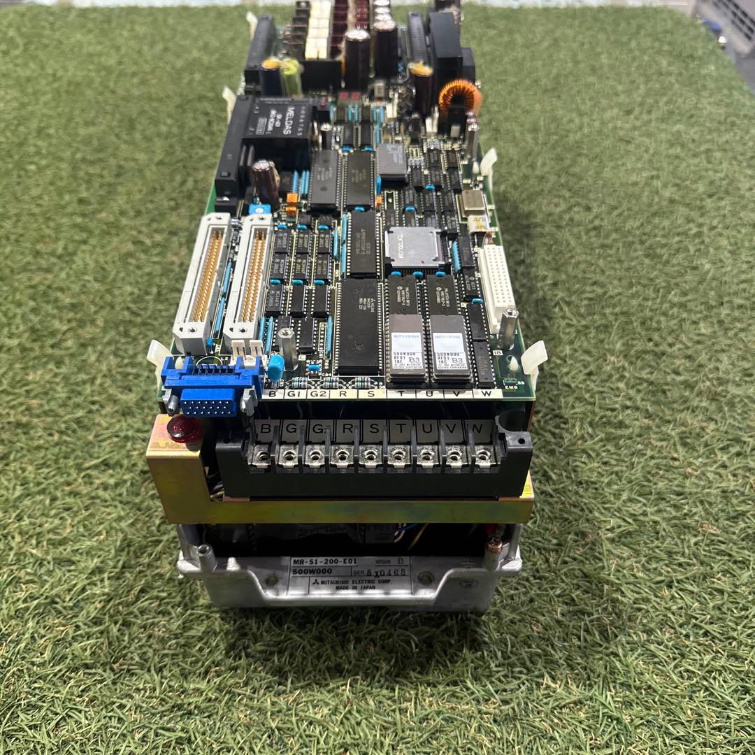 三菱 MR-S1-200-E01 サーボドライブ MRS1200E01 動作保証