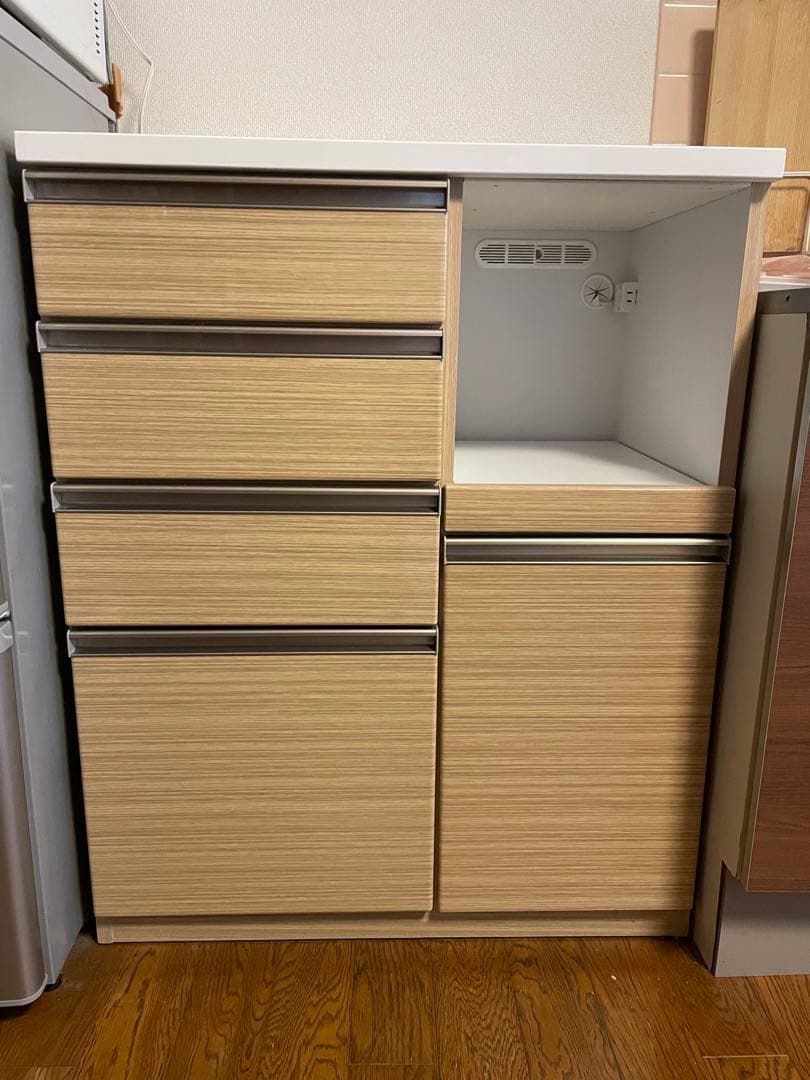 キッチンカウンター 4引き出し モダンデザイン