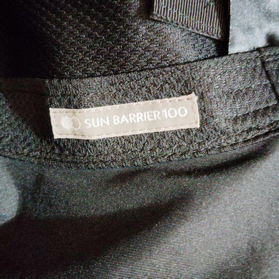 SUN BARRIER 100の紫外線100%カットのバケットハット