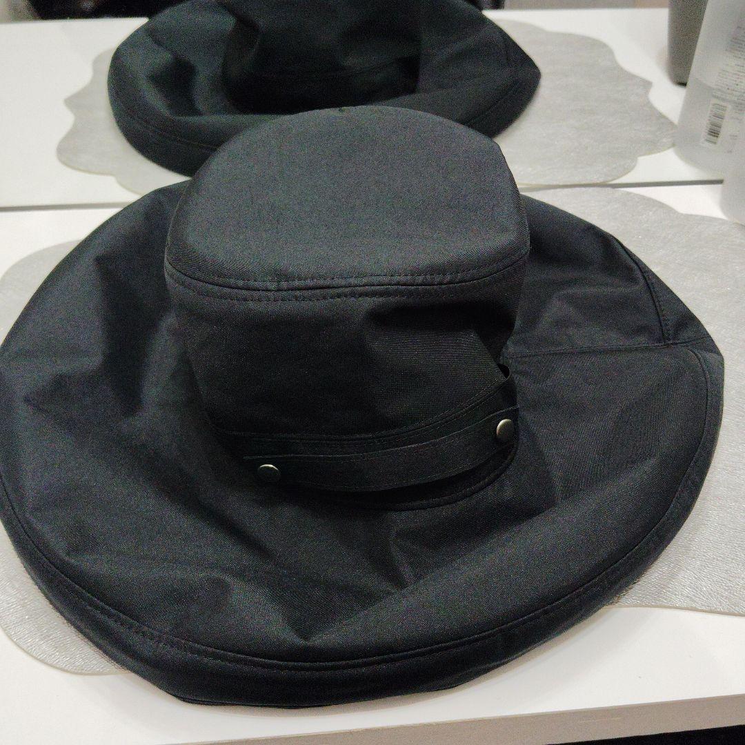 SUN BARRIER 100の紫外線100%カットのバケットハット