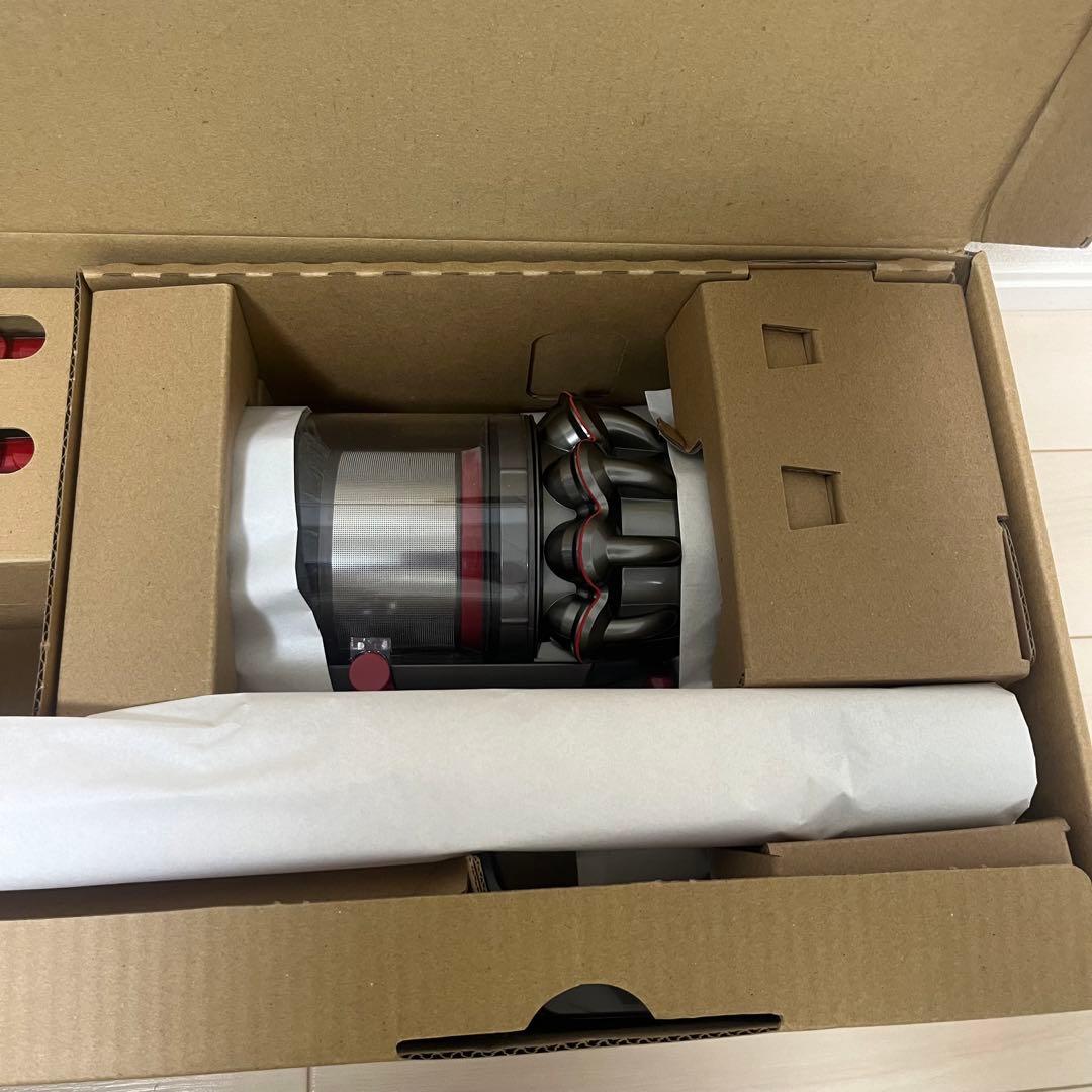 ダイソン Cyclone V10 Fluffy コードレス掃除機