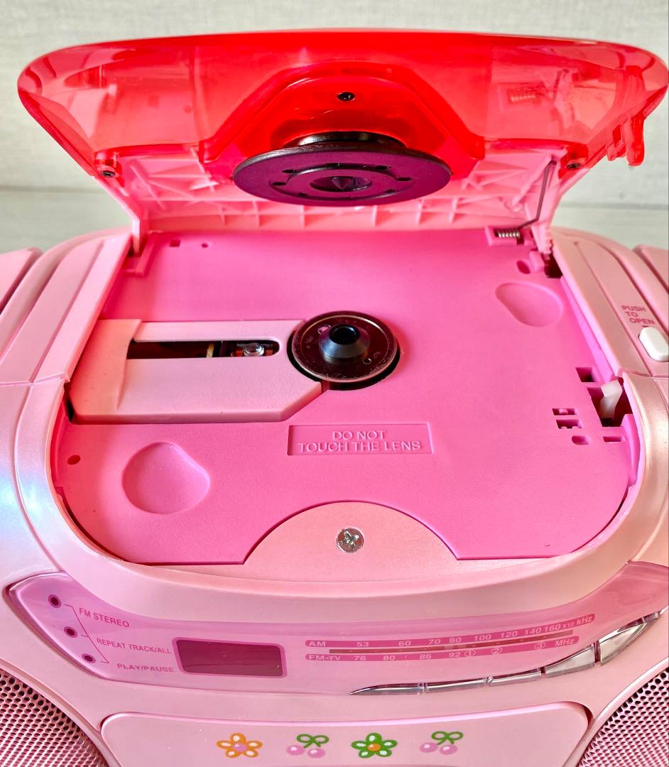 Hello Kitty ポータブルCD/ステレオラジカセ – 動作良好・美品！