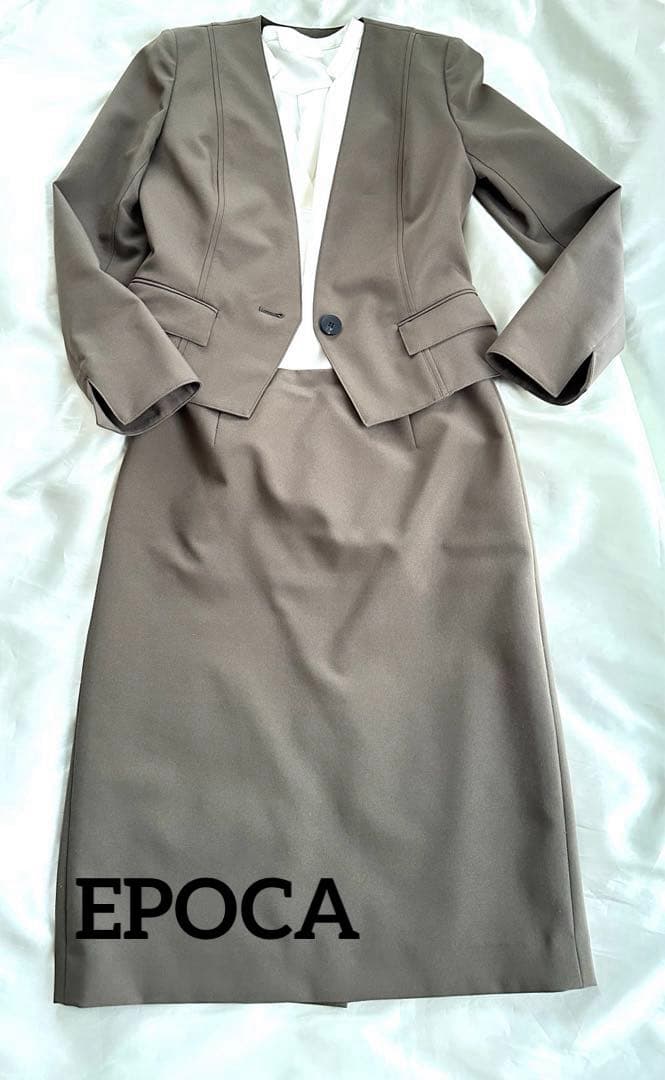 EPOCA エポカ　スカートスーツ　ノーカラー　カーキ　モスグリーン