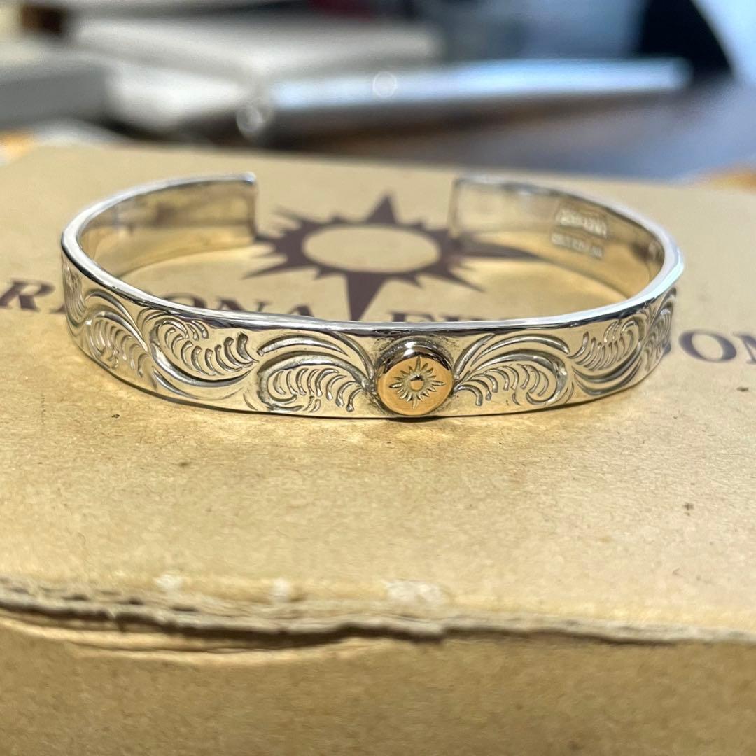 レディース　美品　超唐草　アリゾナフリーダム　バングル　ブレスレット