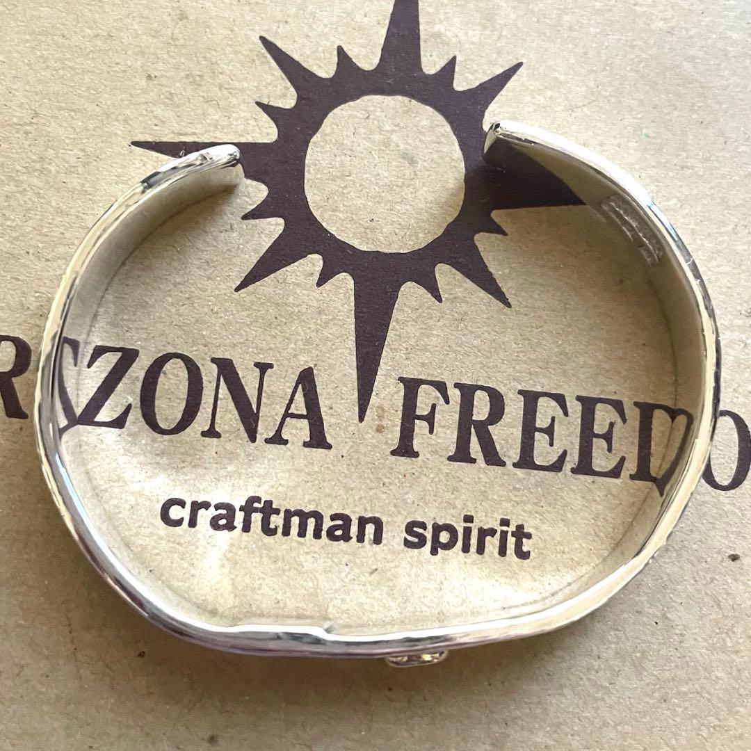 レディース　美品　超唐草　アリゾナフリーダム　バングル　ブレスレット