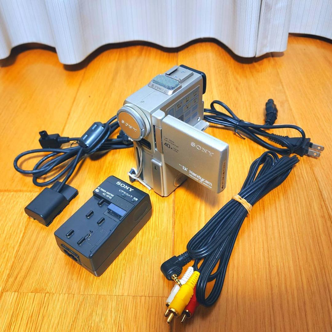 【動作確認済】SONY 高画質 MiniDV ビデオカメラ DCR-PC1
