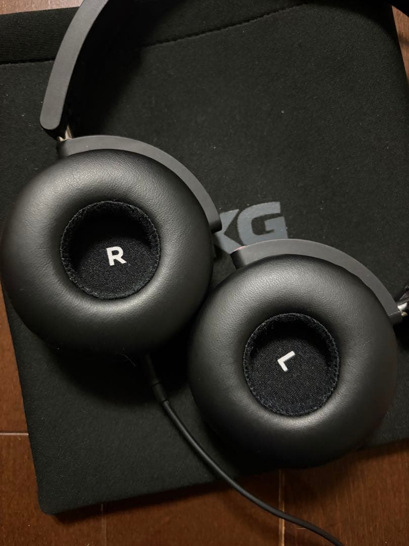【日本限定モデル】AKG Y50 オンイヤーヘッドホン ピンク