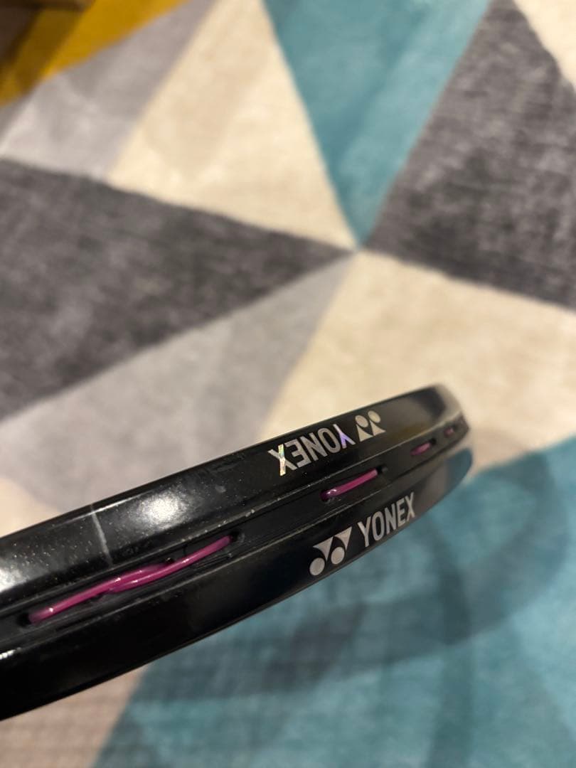 美品YONEX プレミアムカスタム　ボルトレイジ7VS